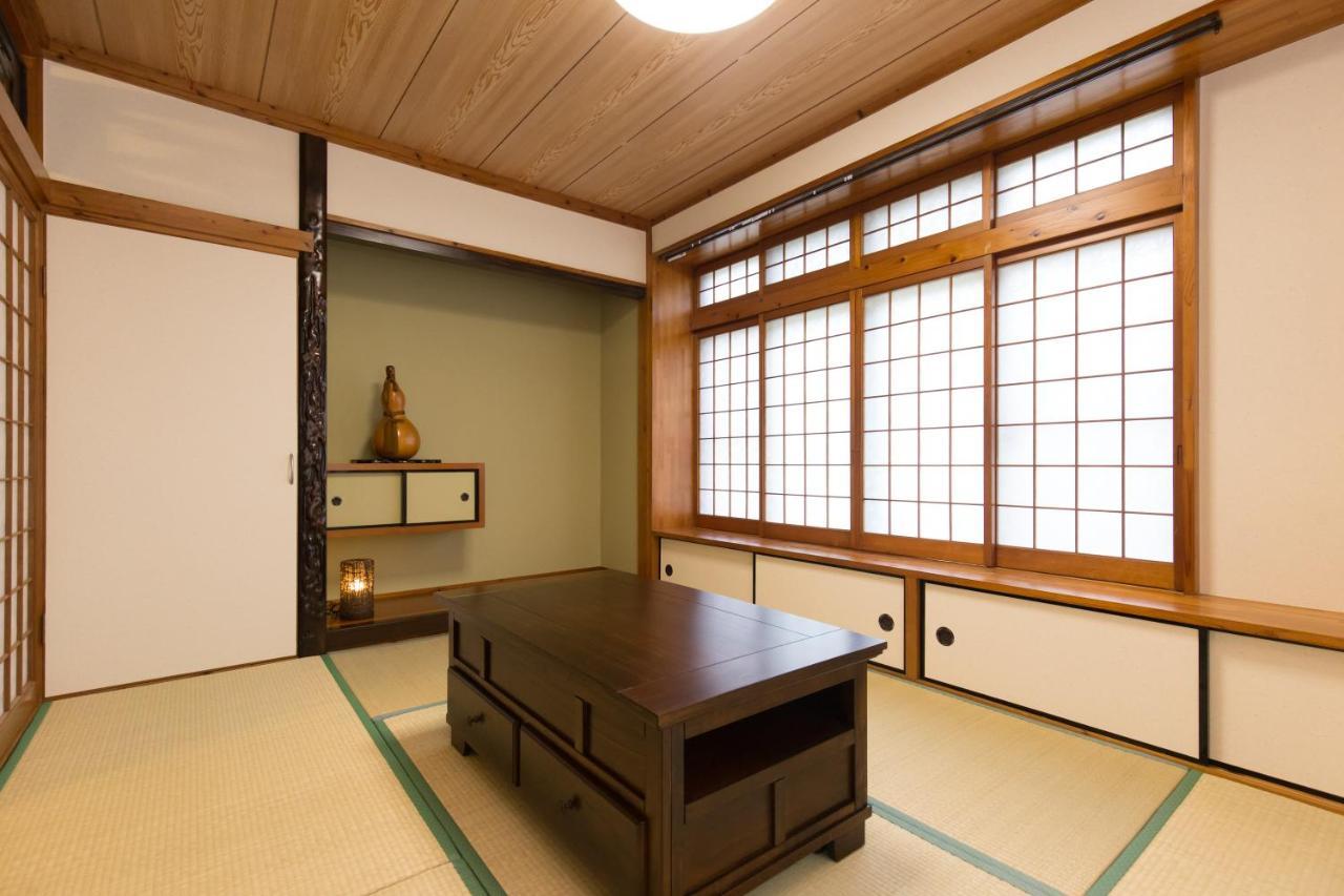 South Window Onna-Son Lägenhet Nakama  Exteriör bild